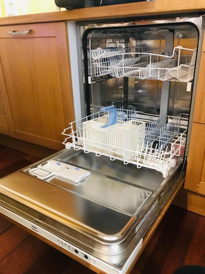 פריז Abbesses Montmartre Apartment מראה חיצוני תמונה